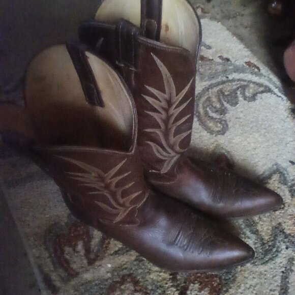 Mens Nocona boots 11D only $80.00 - Picture 1 of 1